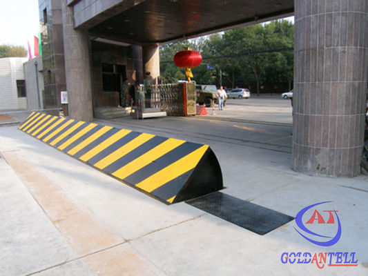 Traffic LED Light IP68 Hydraulic Automatic Road Barriers For Hotel / Airport Entrance
