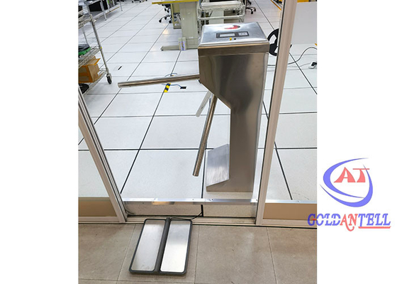 درب گردان سه پایه عمودی برقی با کارت خوان ESD Foot Checker