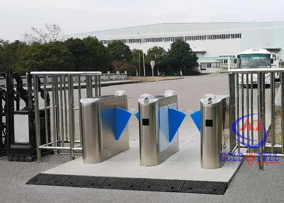60 سانتی متری خارجی Flap Barrier Turnstile Fingerprint 2 Paths Access Control راه حل ورودی