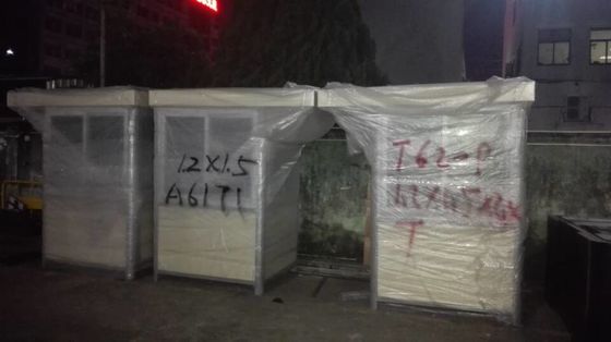 Earthquake Grade 8.3 Integral Single Room Stainless Steel Ticket Kiosk Booth