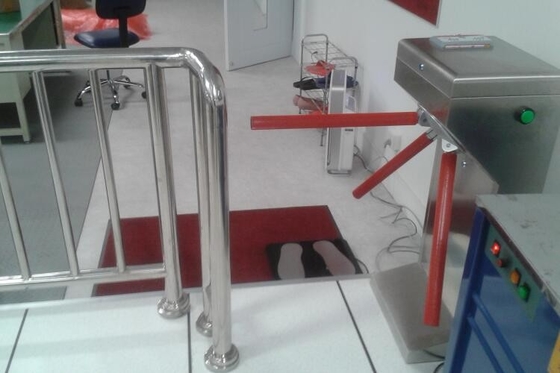 IP62 IC ID Card Access Tri Arms Access Control Turnstiles Bidirectional 110V / 220V
