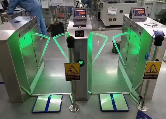 سه گذرگاه ESD ESD Electric Tripod Turnstile Gate قابل حمل 3 بازوی کارگاهی